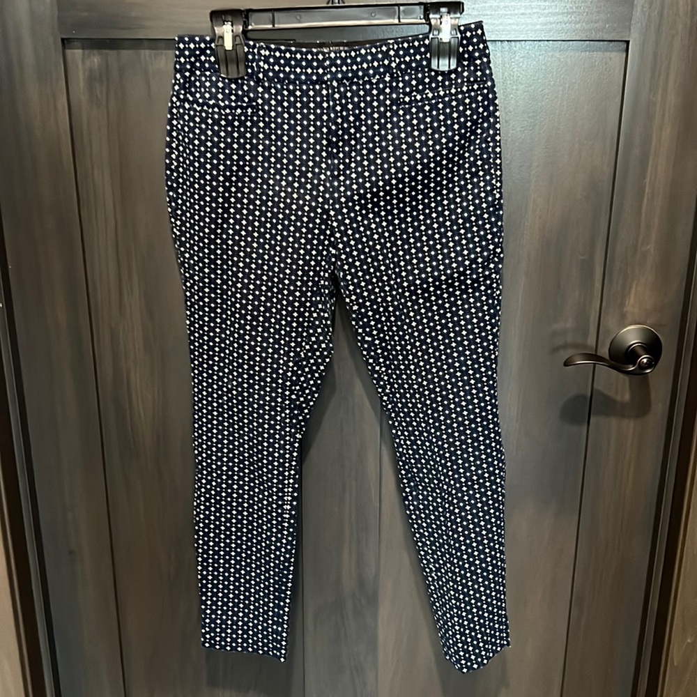 Banana Republic Jackson fit pants size 4